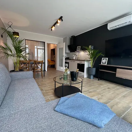 Apartament Party Avangarde Center *
