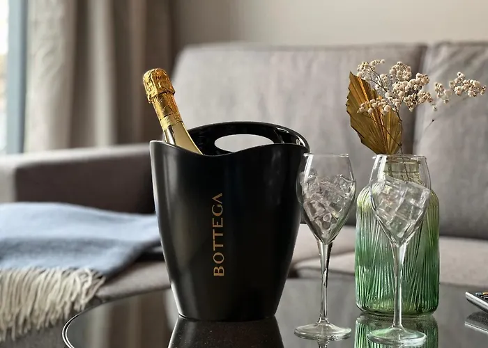 Party Avangarde Center * Łeba